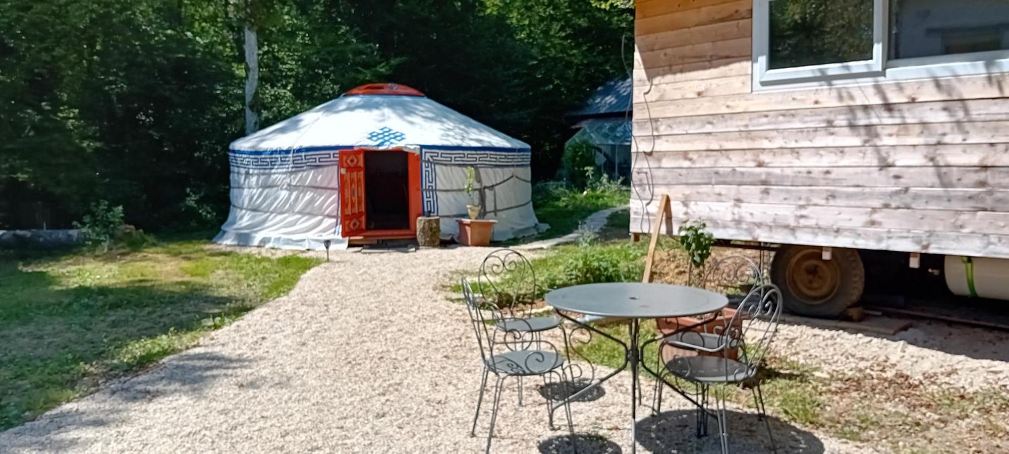 Yourte En Pleine Nature Dampierre  Екстериор снимка